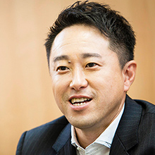 株式会社ビジョン 代表取締役社長兼CEO　佐野健一 様の写真
